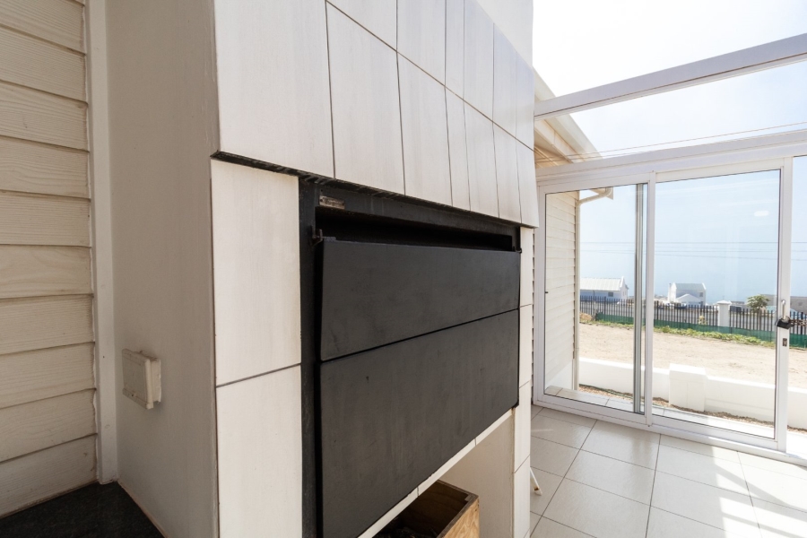 3 Bedroom Property for Sale in St Helena Views Western Cape
